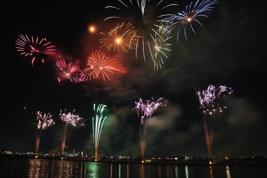 Sortie en bateau et feux d'artifice